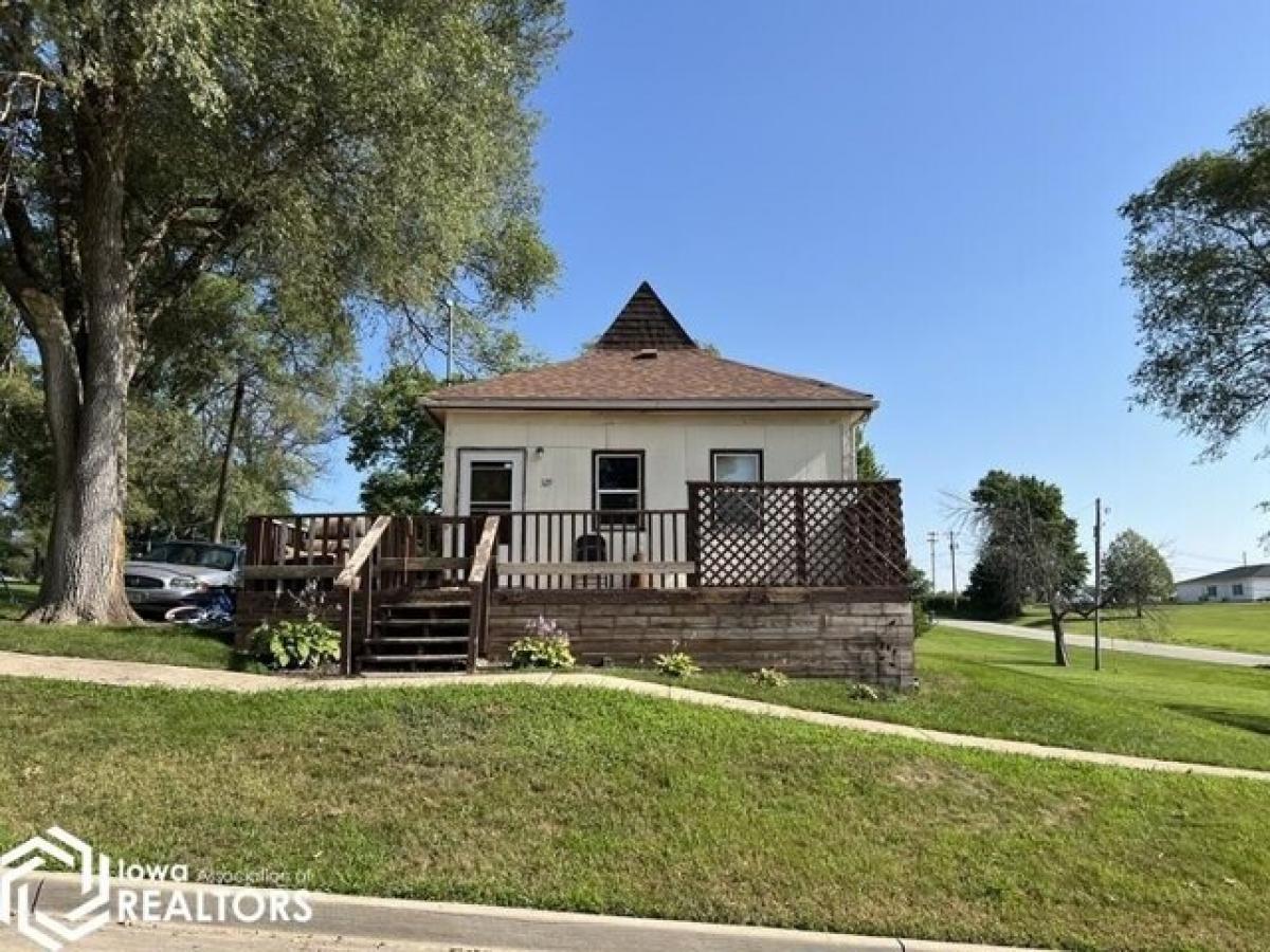 Picture of Home For Sale in Osceola, Iowa, United States