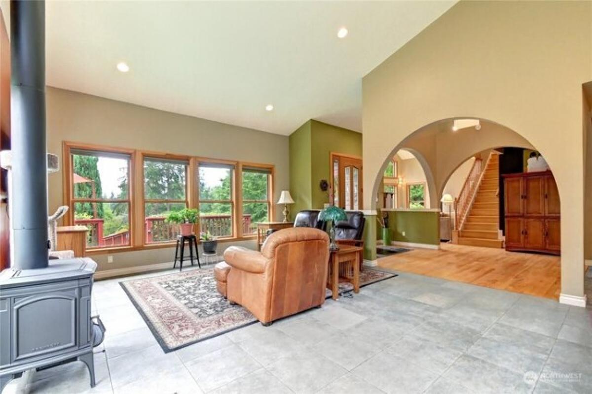 Picture of Home For Sale in Monroe, Washington, United States