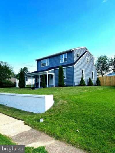 Home For Sale in Runnemede, New Jersey