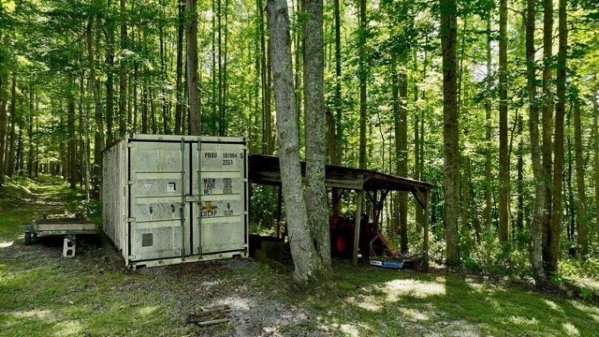 Picture of Home For Sale in Alderson, West Virginia, United States