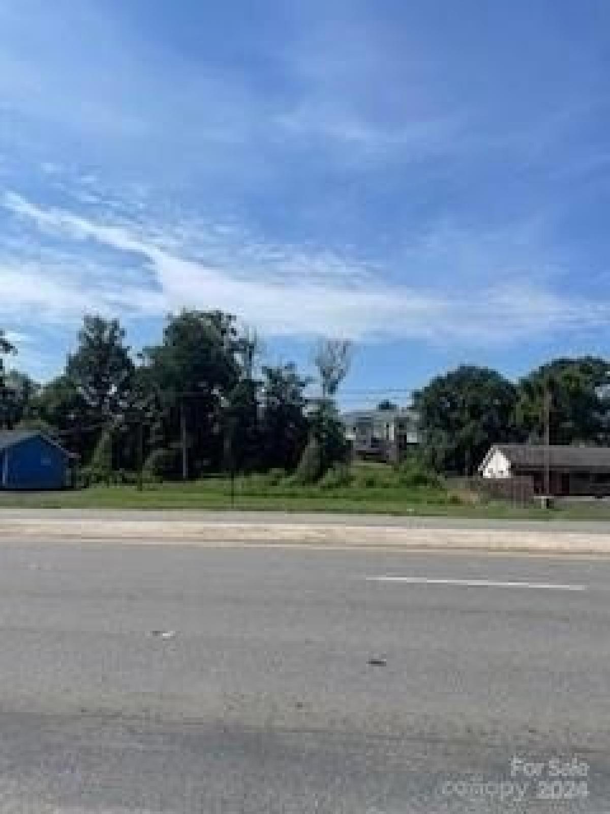 Picture of Residential Land For Sale in Belmont, North Carolina, United States