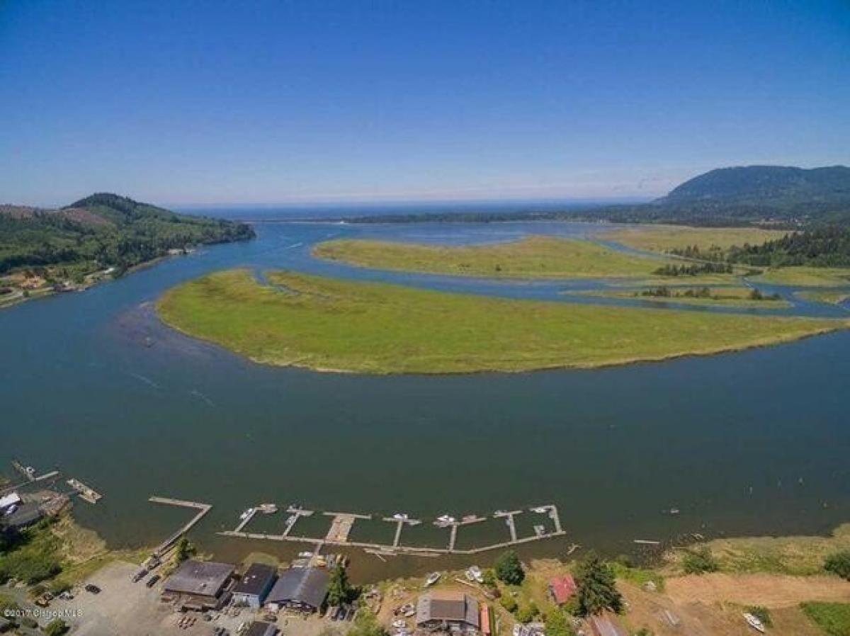 Picture of Residential Land For Sale in Wheeler, Oregon, United States