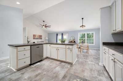 Home For Sale in Madison Heights, Virginia