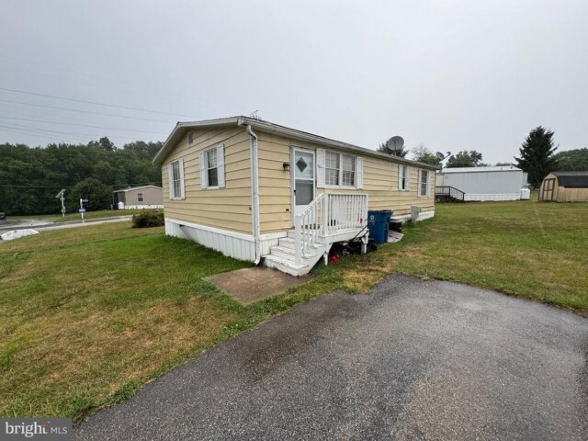 Picture of Home For Sale in Thomasville, Pennsylvania, United States