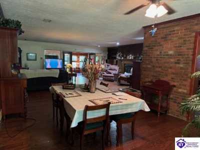 Home For Sale in Leitchfield, Kentucky