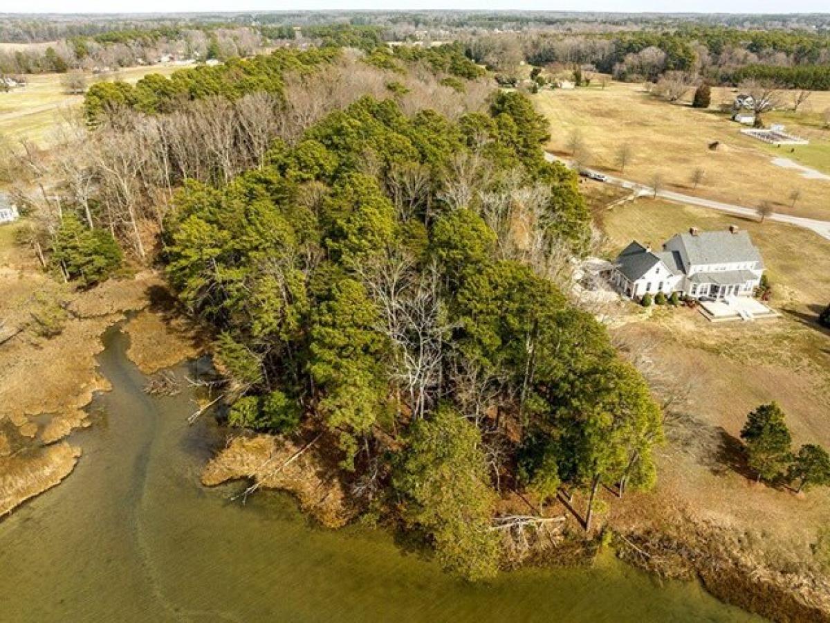 Picture of Residential Land For Sale in Weems, Virginia, United States