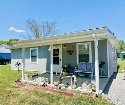 Home For Sale in Crab Orchard, Kentucky