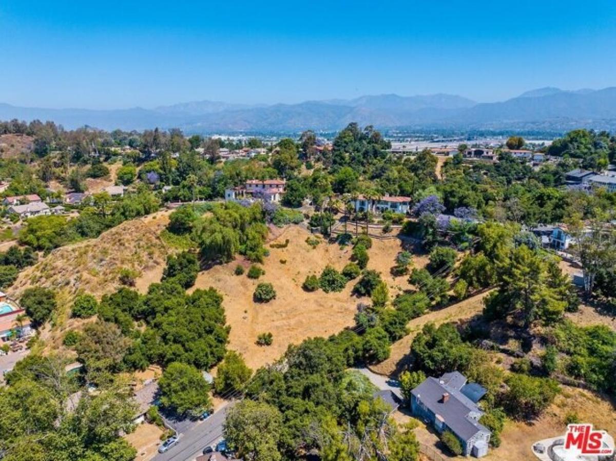 Picture of Residential Land For Sale in Pomona, California, United States