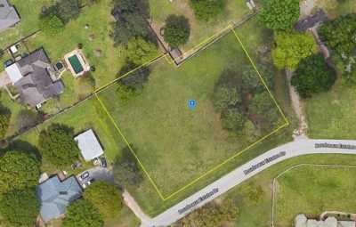 Residential Land For Sale in Tomball, Texas