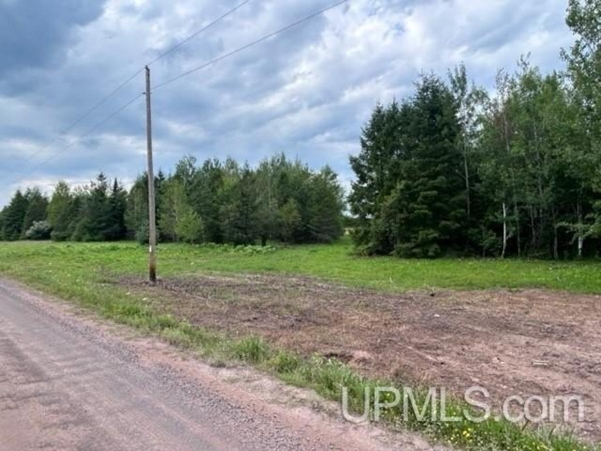 Picture of Residential Land For Sale in Chassell, Michigan, United States