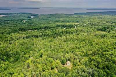 Home For Sale in Northport, Maine