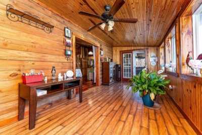 Home For Sale in Hampshire, Tennessee