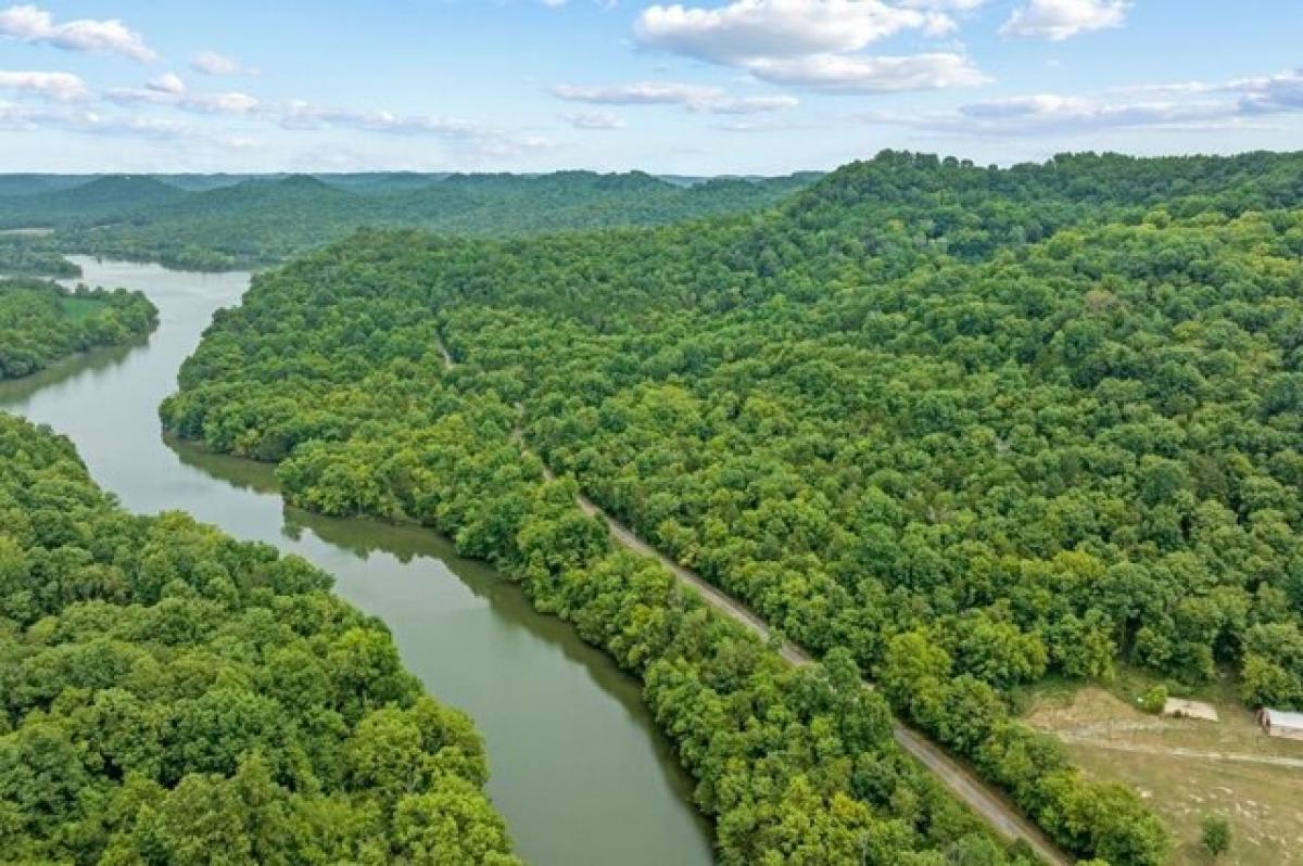 Picture of Residential Land For Sale in Granville, Tennessee, United States