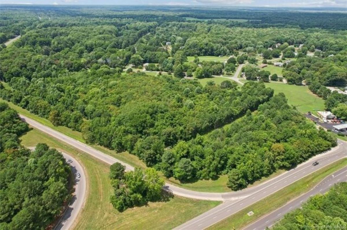 Picture of Residential Land For Sale in Williamsburg, Virginia, United States