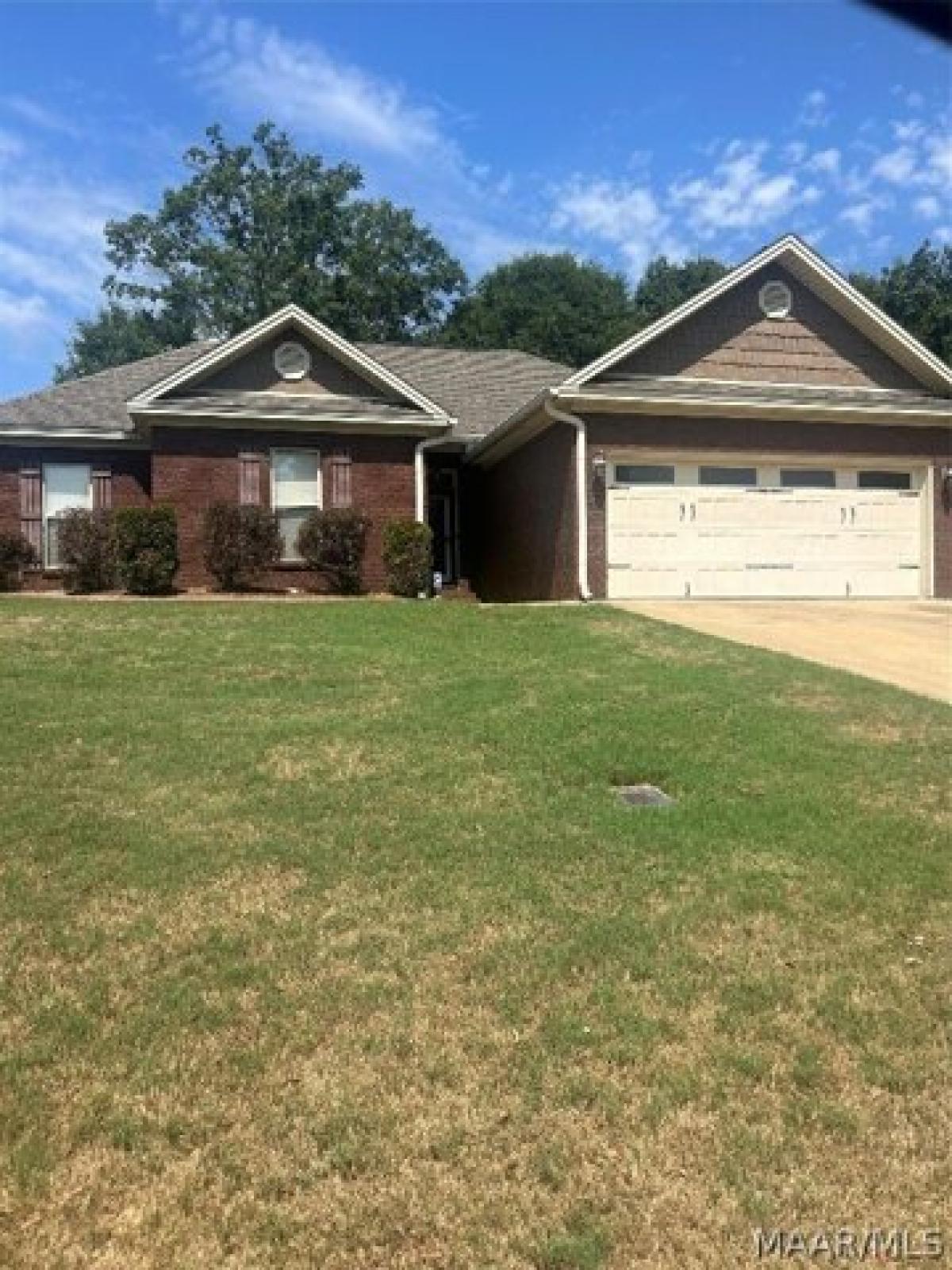 Picture of Home For Sale in Millbrook, Alabama, United States