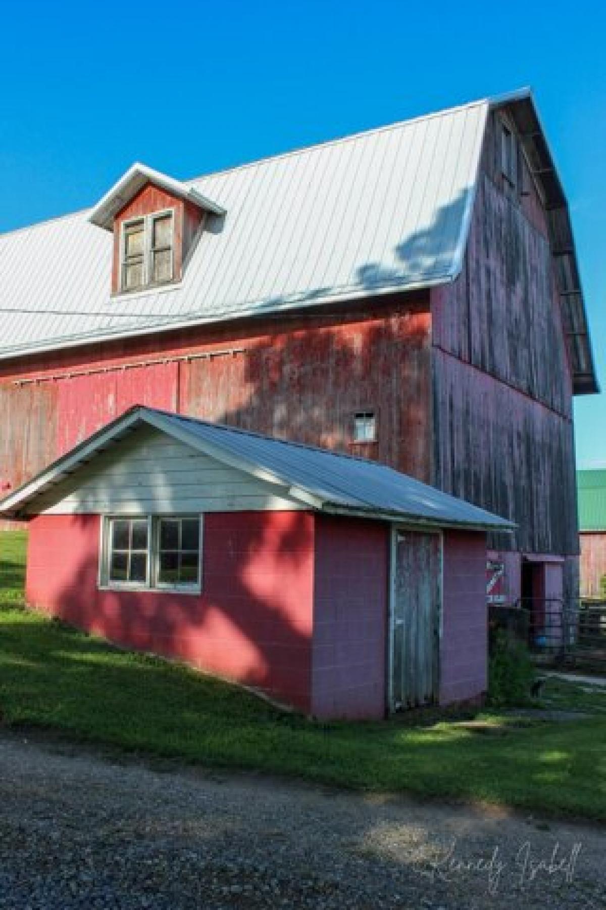 Picture of Home For Sale in Jerome, Michigan, United States