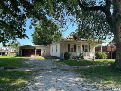 Home For Sale in Kincaid, Illinois