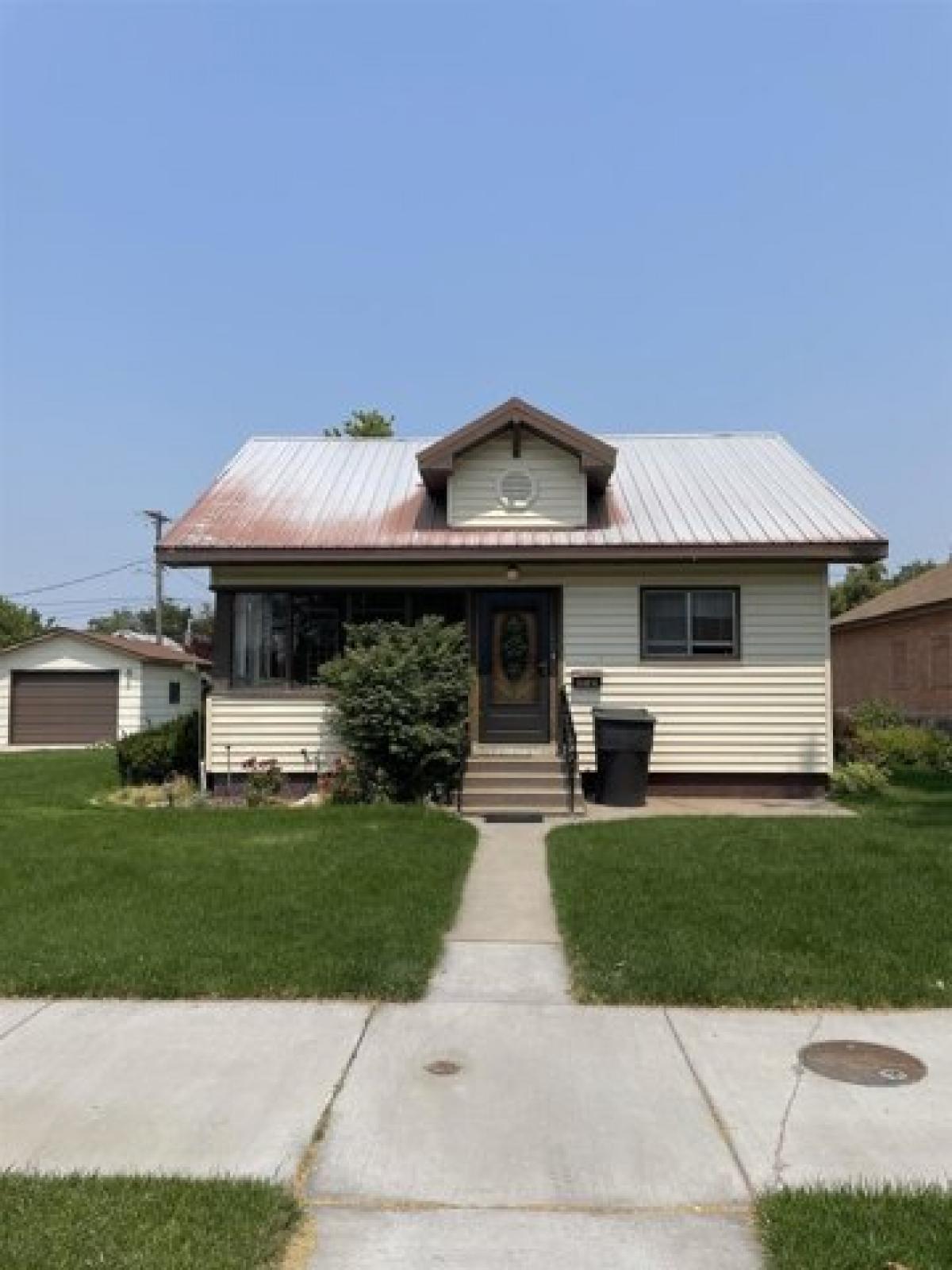 Picture of Home For Sale in American Falls, Idaho, United States