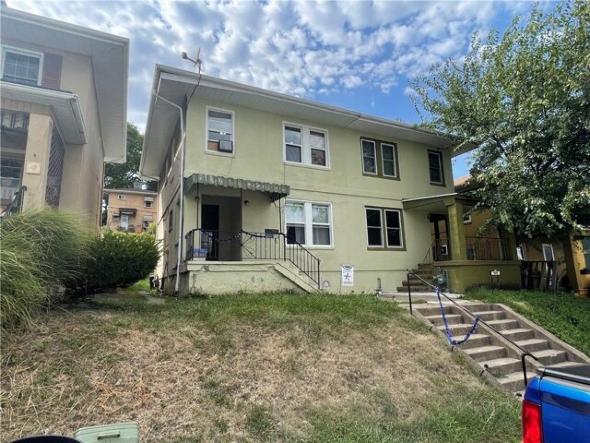 Picture of Home For Sale in Donora, Pennsylvania, United States