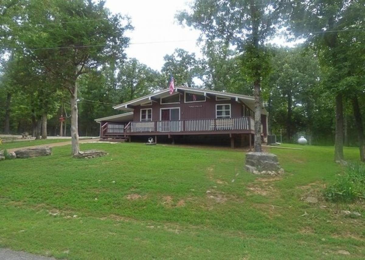 Picture of Home For Sale in Cherokee Village, Arkansas, United States