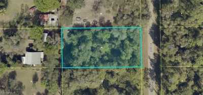 Residential Land For Sale in Alva, Florida