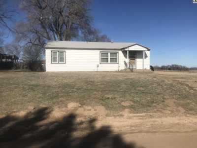 Home For Sale in Cunningham, Kansas