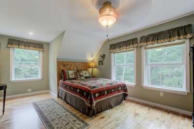 Home For Sale in Albany, New Hampshire