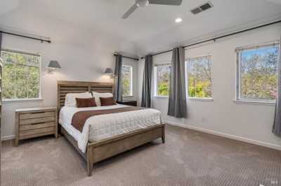 Home For Sale in Windsor, California