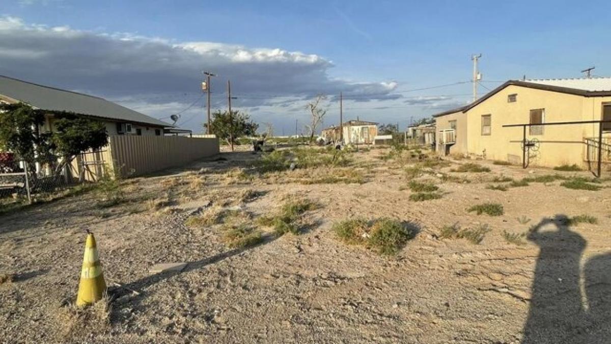 Picture of Residential Land For Sale in Pecos, Texas, United States