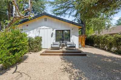 Home For Sale in Saint Helena, California