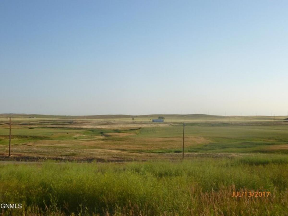 Picture of Residential Land For Sale in Alexander, North Dakota, United States