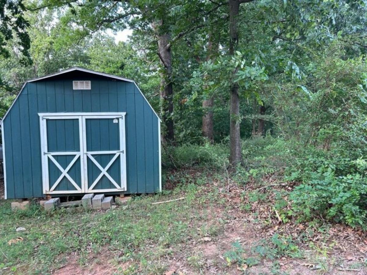 Picture of Residential Land For Sale in Lynchburg, Virginia, United States