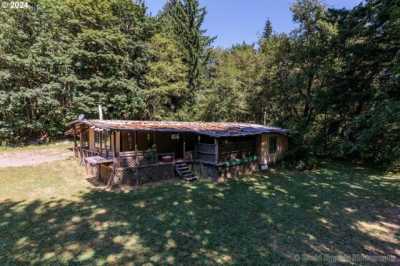 Home For Sale in Scappoose, Oregon