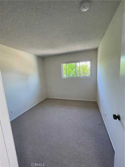 Home For Rent in Reseda, California