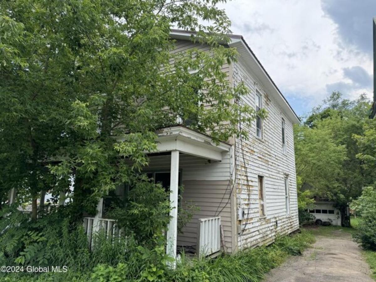 Picture of Home For Sale in Dolgeville, New York, United States