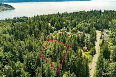 Residential Land For Sale in Clinton, Washington