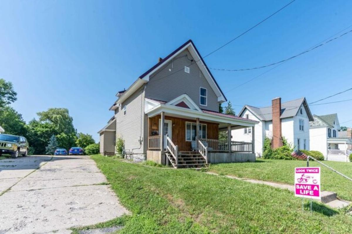 Picture of Home For Sale in Gouverneur, New York, United States