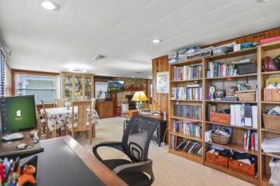 Home For Sale in Thornville, Ohio