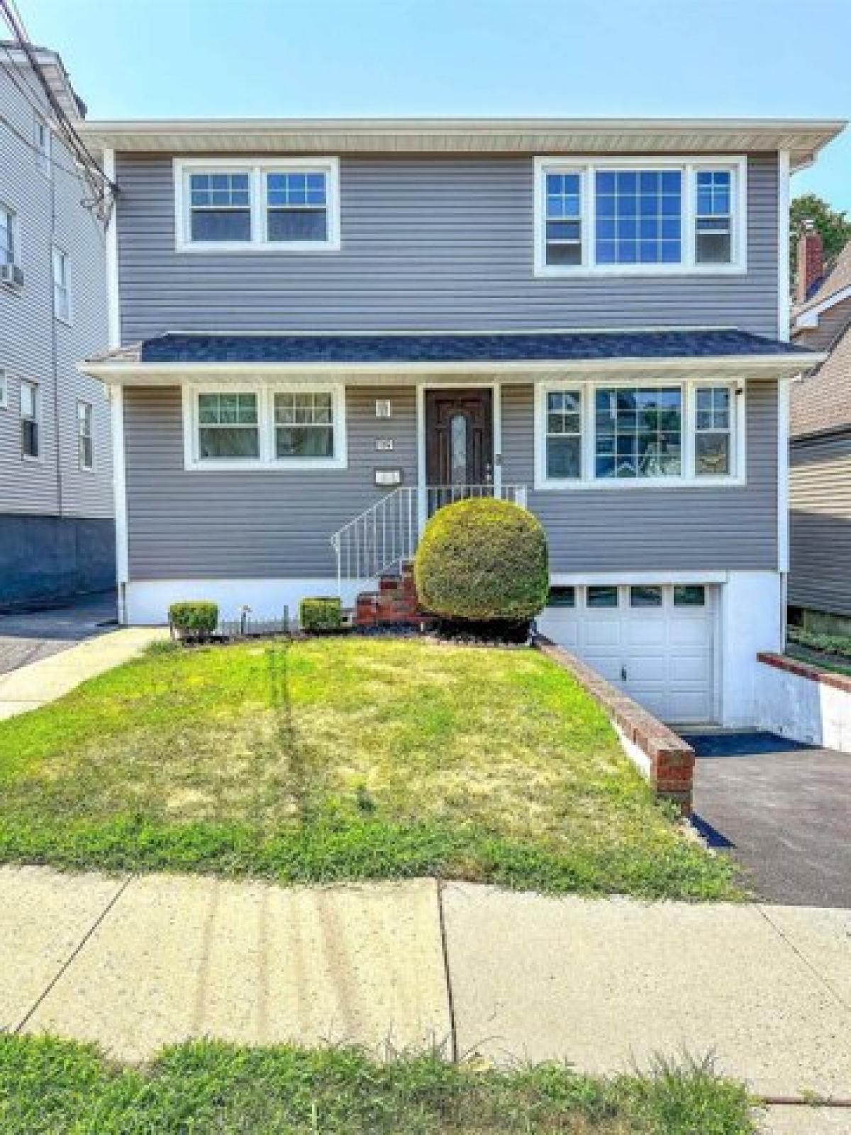 Picture of Home For Rent in North Arlington, New Jersey, United States