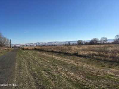 Residential Land For Sale in Mabton, Washington