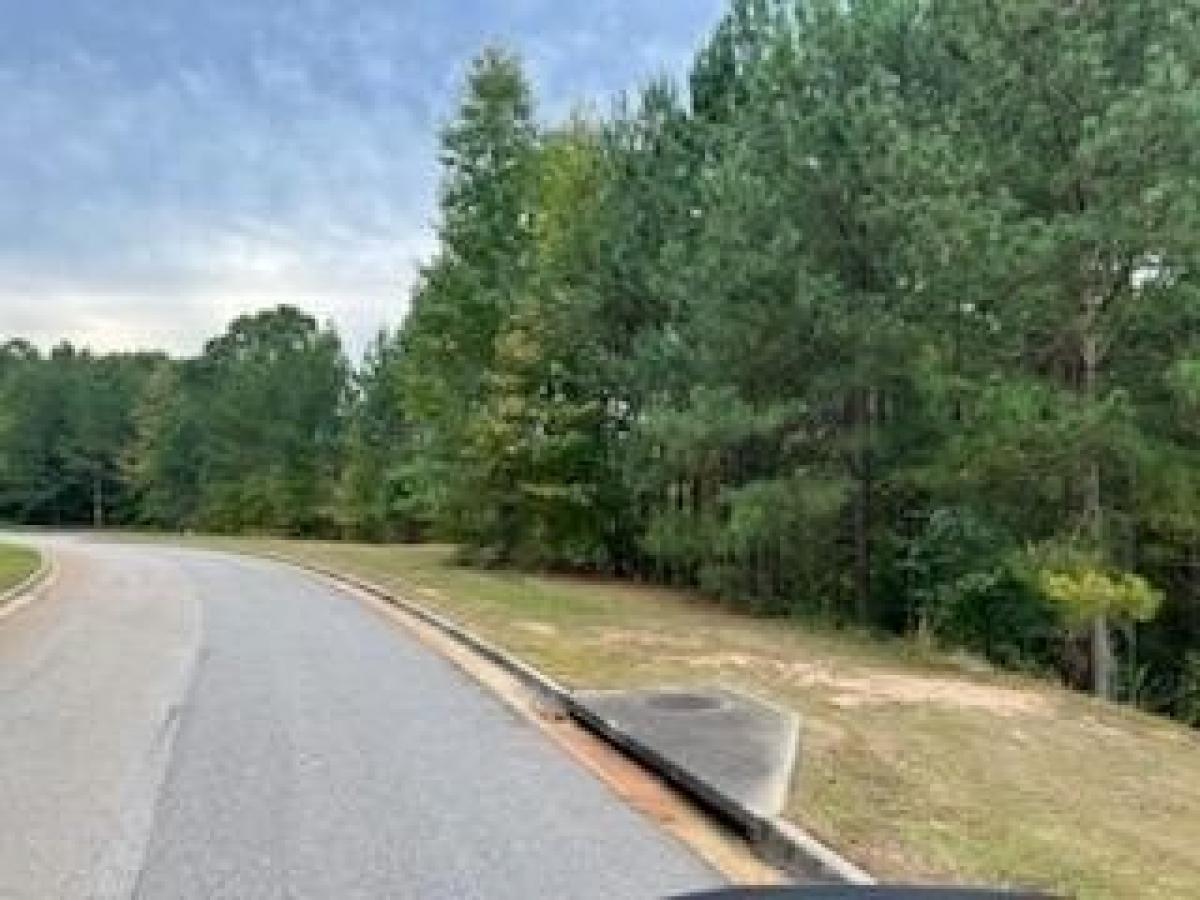 Picture of Residential Land For Sale in Loganville, Georgia, United States