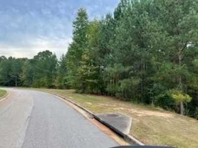 Residential Land For Sale in Loganville, Georgia