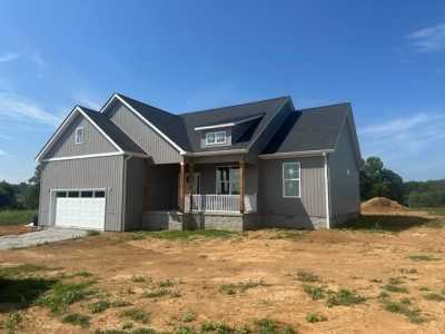 Home For Sale in Baxter, Tennessee