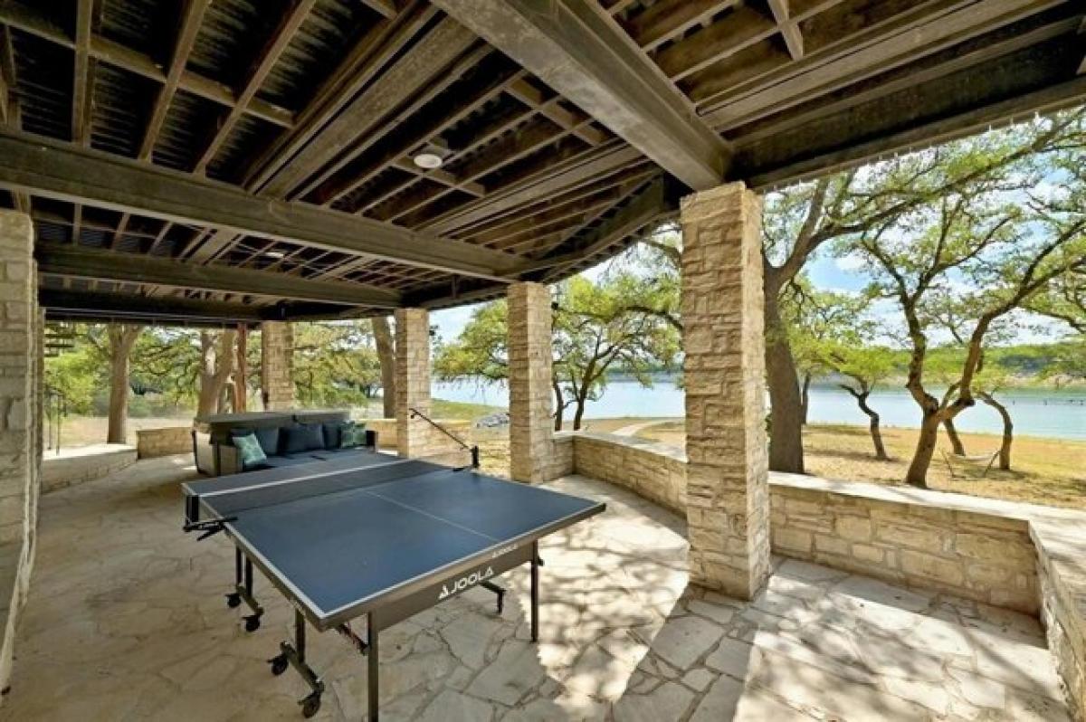 Picture of Home For Sale in Marble Falls, Texas, United States