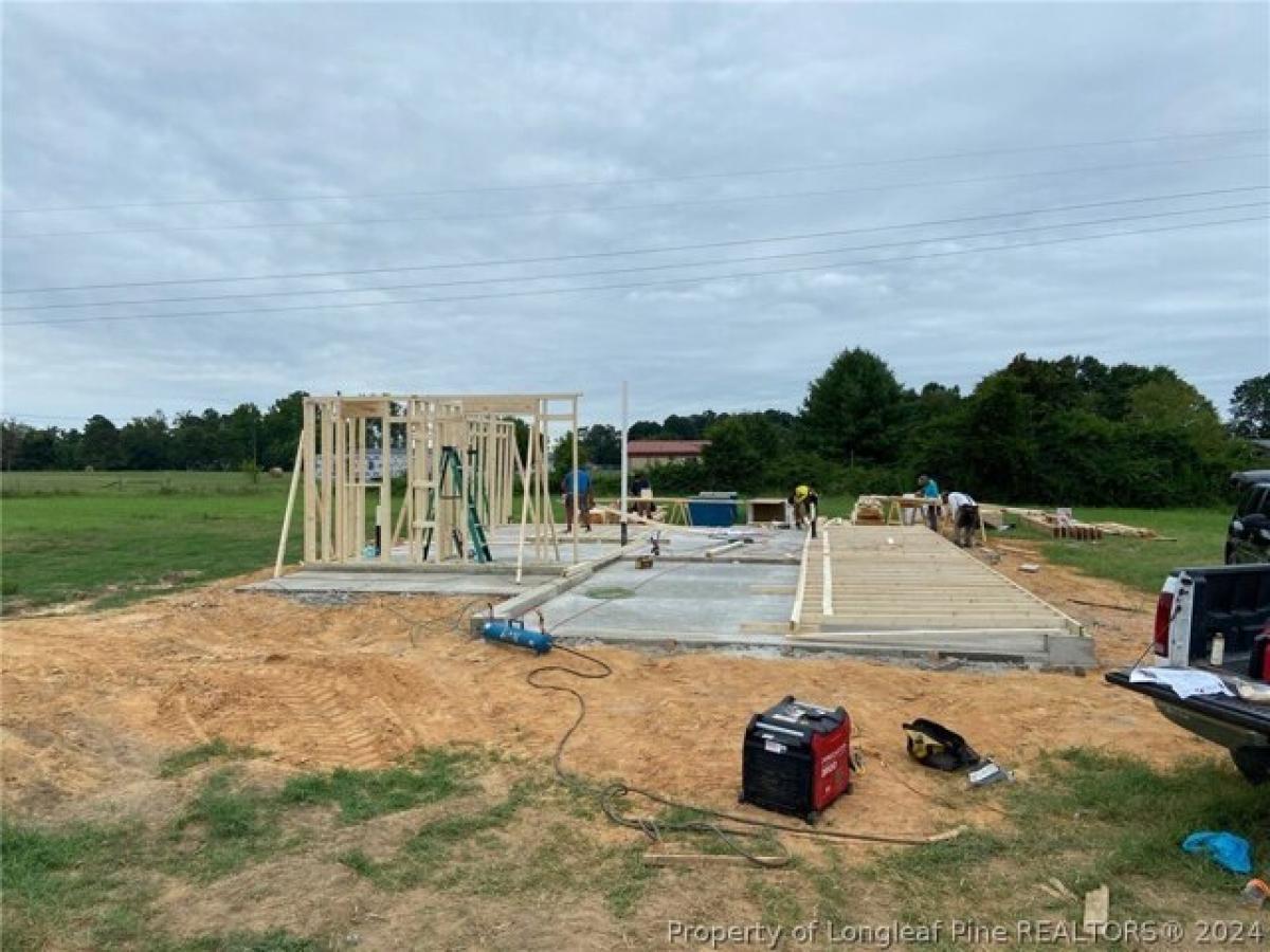 Picture of Home For Sale in Autryville, North Carolina, United States