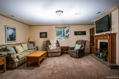 Home For Sale in Fort Gratiot, Michigan