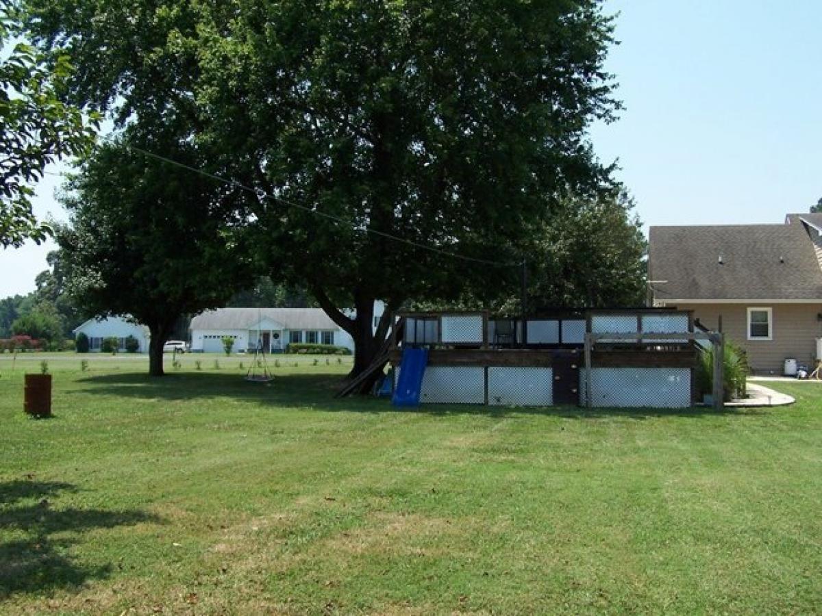 Picture of Home For Sale in Reedville, Virginia, United States