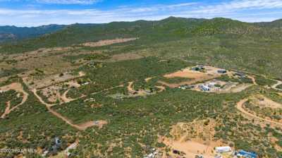 Residential Land For Sale in Kirkland, Arizona