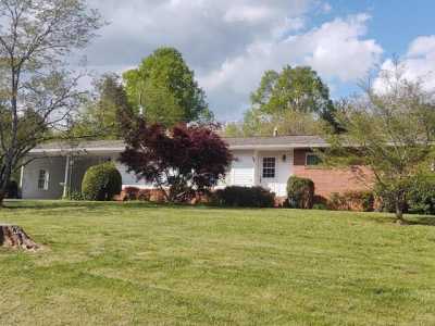 Home For Sale in Sylva, North Carolina