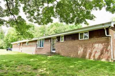 Home For Sale in Eighty Four, Pennsylvania